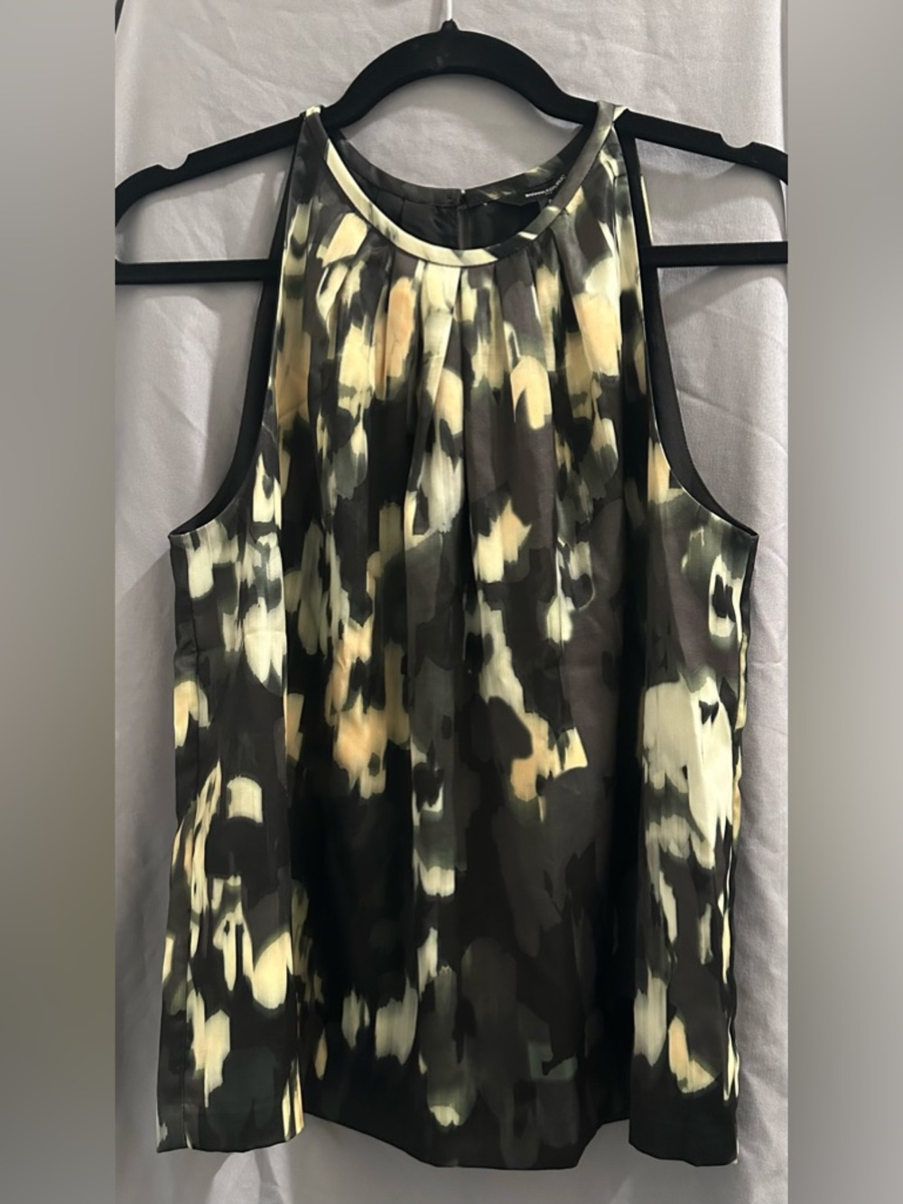 NWT Banana Republic Shirred Neck Blouse